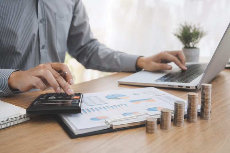 預算規劃與投資時程建議｜中小企業官網必備功能 說明圖